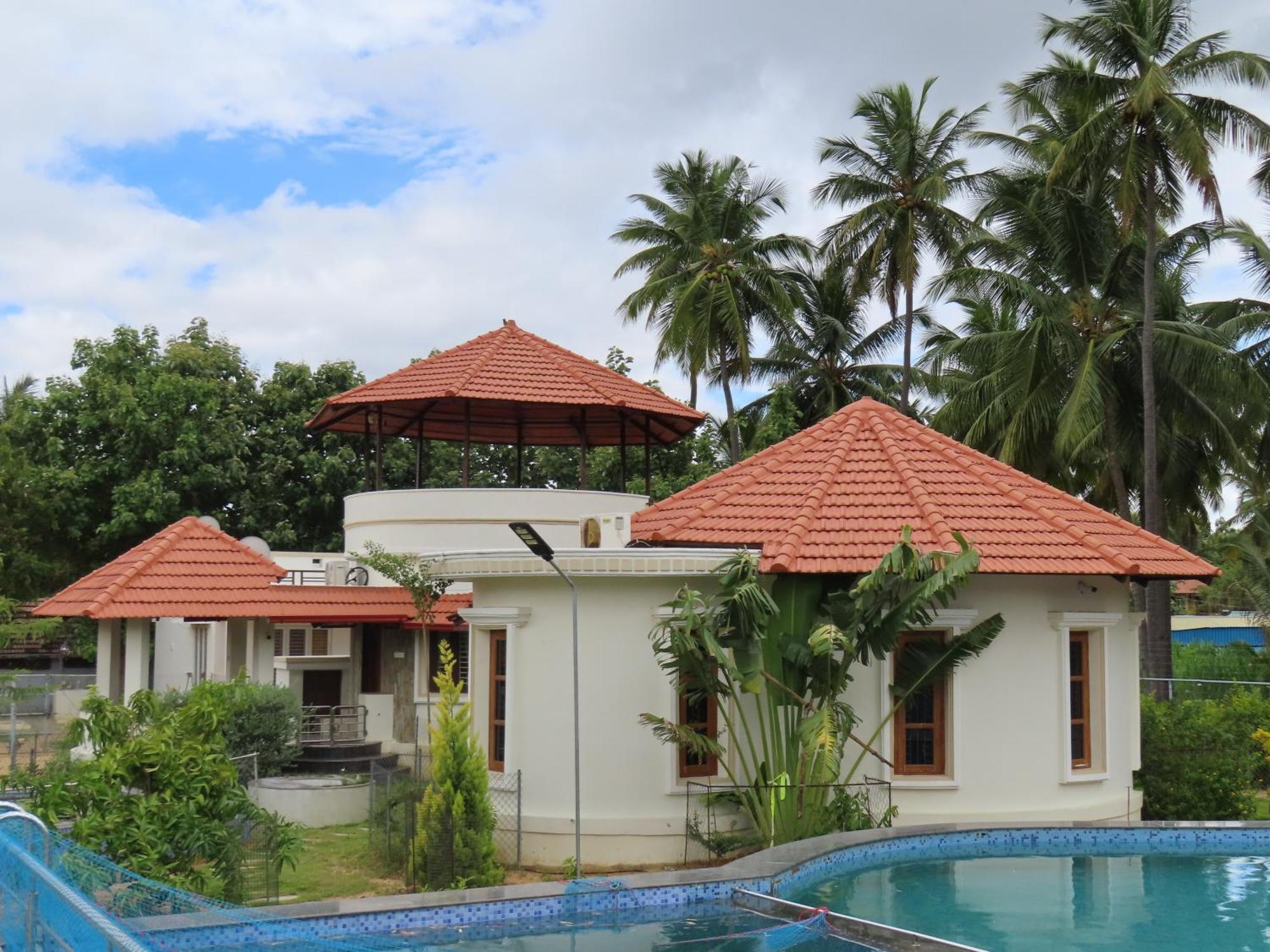 Misty Hills Retreat Hotel Coimbatore Exterior photo